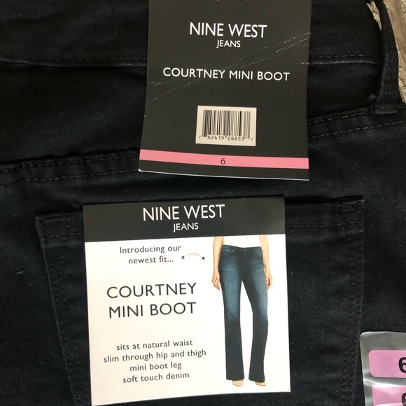 NWT Nine West Courtney Mini Boot Jeans - Picture 2 of 8